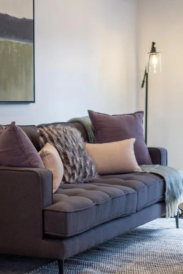 Апартаменты Tuam Street Treasure- 2 Bed 2 Bath Крайстчёрч 0*,